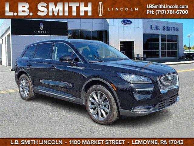 Photo of 2022 INFINITE BLACK MET CC Lincoln Corsair