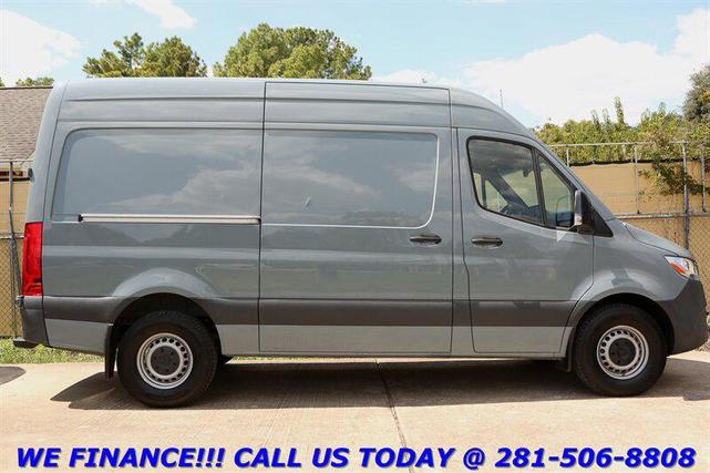 Photo of 2023 Blue Grey Mercedes-Benz Sprinter 2500