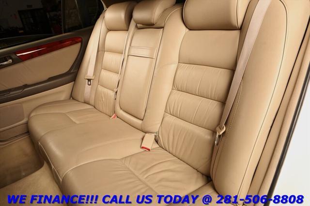 Photo of 2003 Crystal White Lexus GS 300