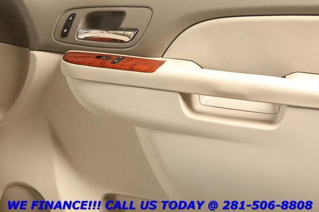 Photo of 2011 Sheer Silver Metallic Chevrolet Tahoe