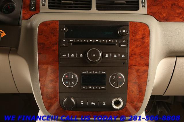 Photo of 2011 Sheer Silver Metallic Chevrolet Tahoe
