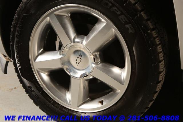 Photo of 2011 Sheer Silver Metallic Chevrolet Tahoe