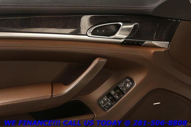 Photo of 2015 White Porsche Panamera