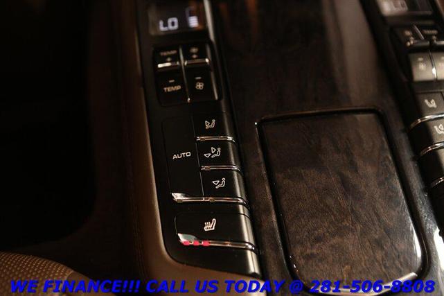 Photo of 2015 White Porsche Panamera