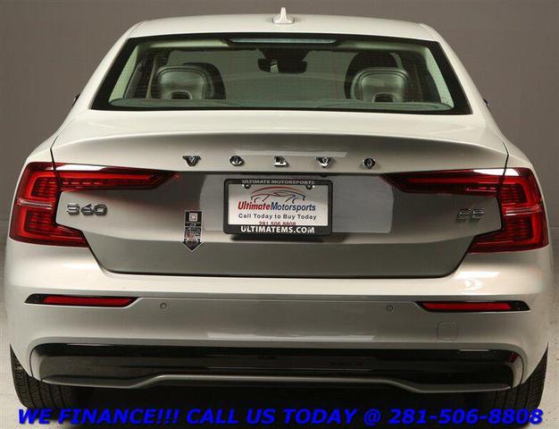 Photo of 2025 Bright Dusk Metallic Volvo S60