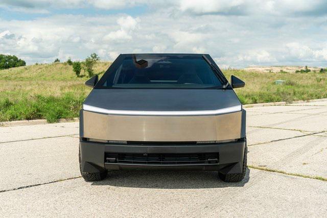 Photo of 2024 Stainless Steel Tesla Cybertruck