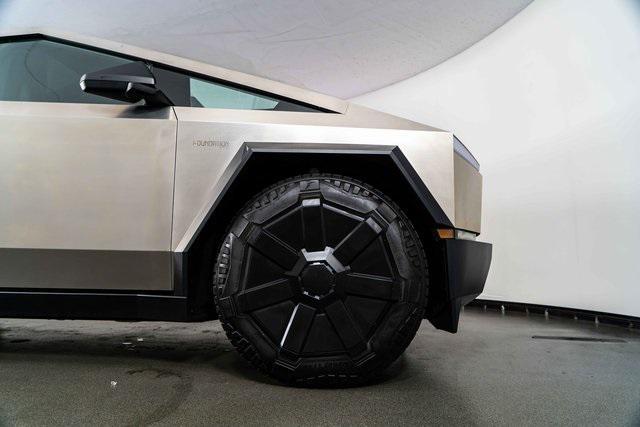 Photo of 2024 Stainless Steel Tesla Cybertruck
