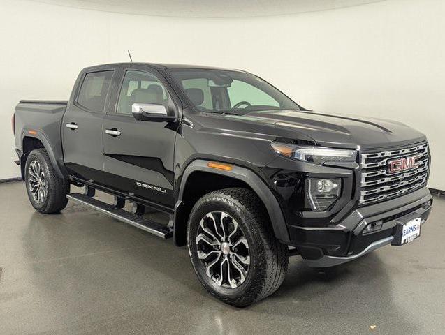 Photo of 2023 Onyx Black GMC Canyon
