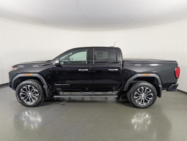 Photo of 2023 Onyx Black GMC Canyon