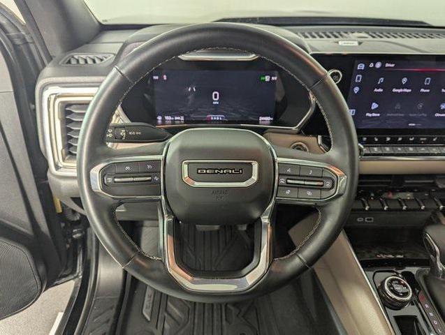 Photo of 2023 Onyx Black GMC Canyon