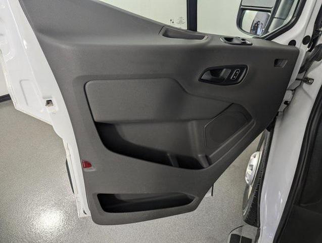 Photo of 2023 Oxford White Ford Transit-250