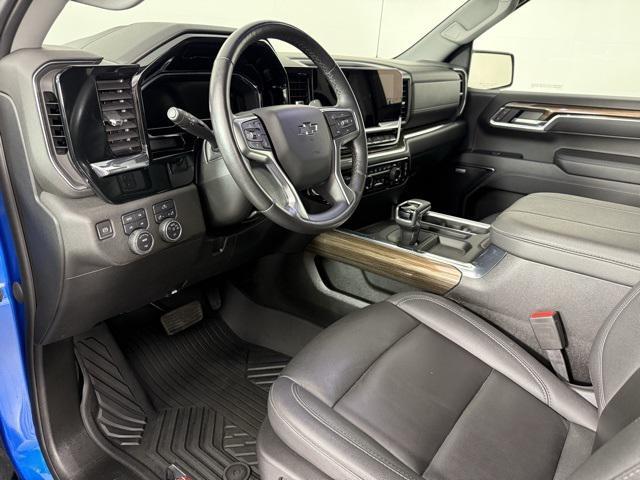 Photo of 2023 Glacier Blue Metallic Chevrolet Silverado 1500