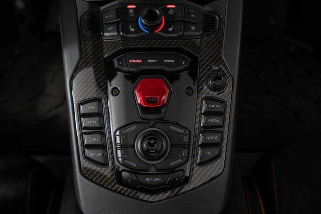 Photo of 2017 Grigio Titans Lamborghini Aventador