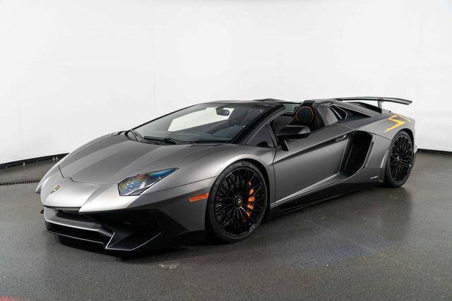 Photo of 2017 Grigio Titans Lamborghini Aventador