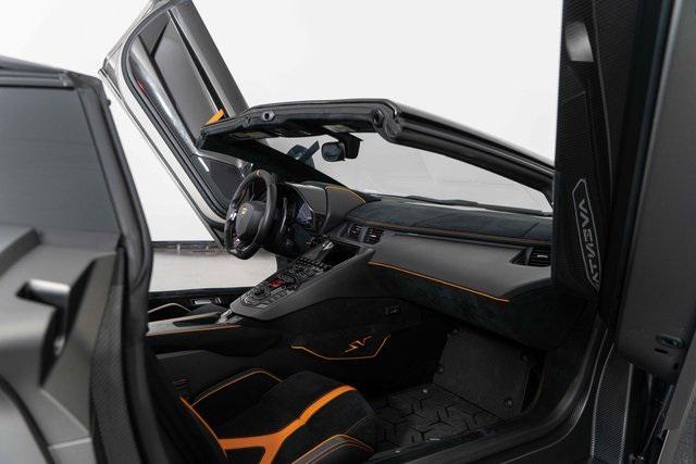 Photo of 2017 Grigio Titans Lamborghini Aventador