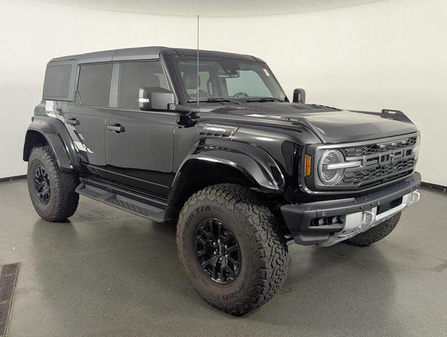 Photo of 2024 Shadow Black Ford Bronco