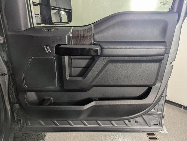 Photo of 2021 Carbonized Gray Metallic Ford F-250