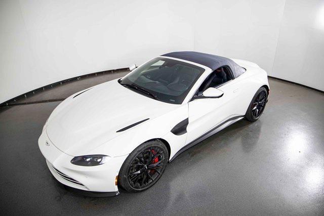 Photo of 2021 Stratus White Aston Martin Vantage