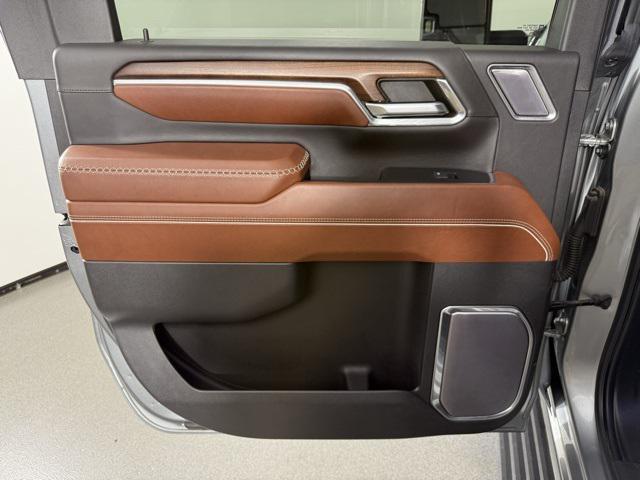Photo of 2024 Sterling Metallic GMC Sierra 2500