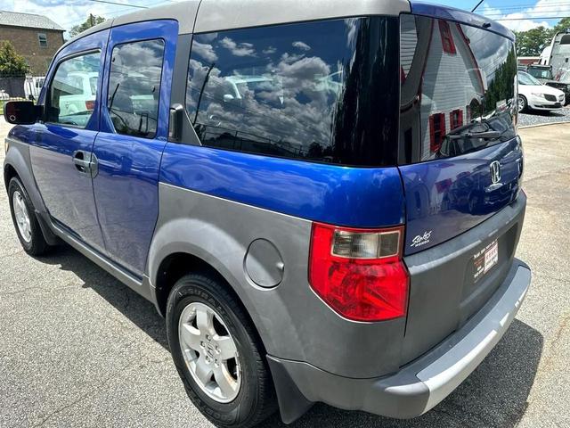 Photo of 2004 Fiji Blue Pearl Honda Element