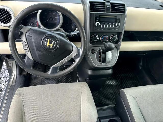 Photo of 2007 Galaxy Gray Metallic Honda Element
