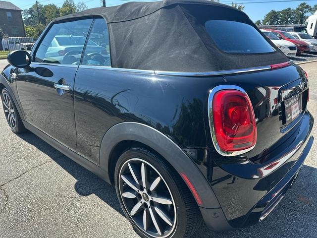 Photo of 2016 Midnight Black Metallic MINI Convertible