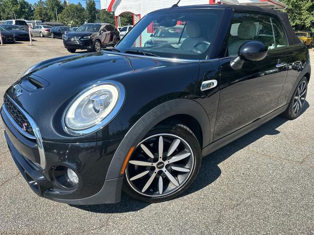 Photo of 2016 Midnight Black Metallic MINI Convertible