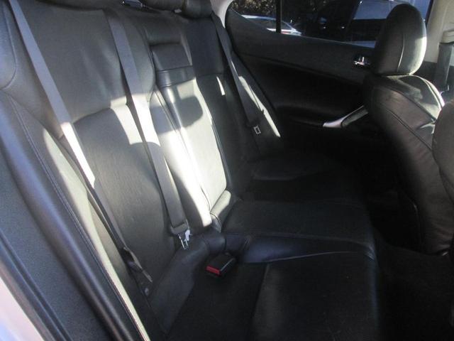 Photo of 2006 Silver Lexus IS 250