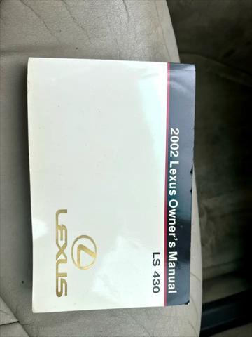 Photo of 2002 Tan Lexus LS 430