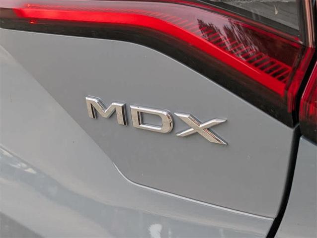 Photo of 2025 Gray Acura MDX