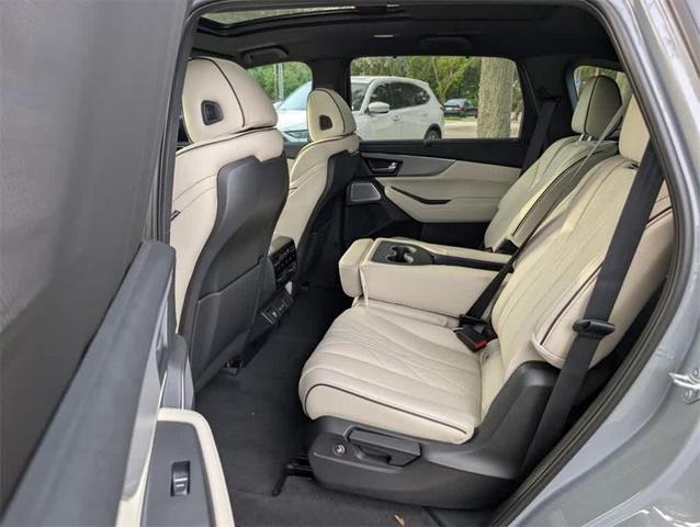 Photo of 2025 Gray Acura MDX