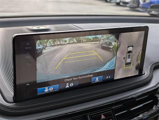 Photo of 2025 Gray Acura MDX