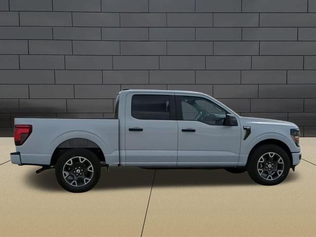 Photo of 2025 White Ford F-150