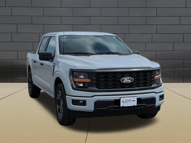 Photo of 2025 White Ford F-150