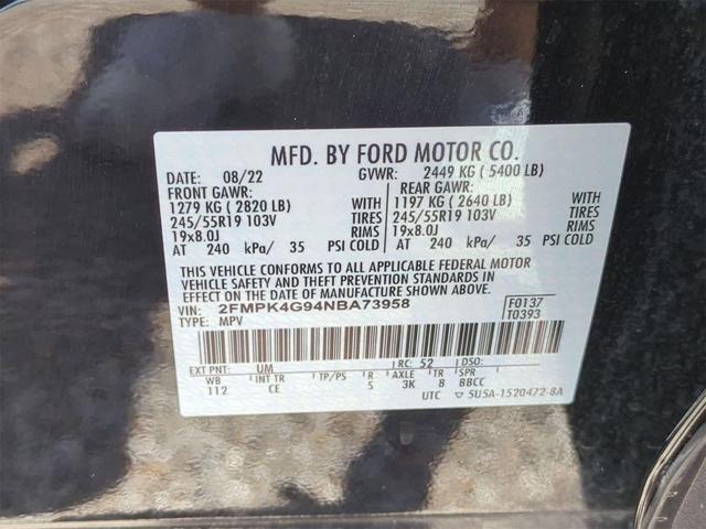 Photo of 2022 AGATE BLACK METALLIC Ford Edge