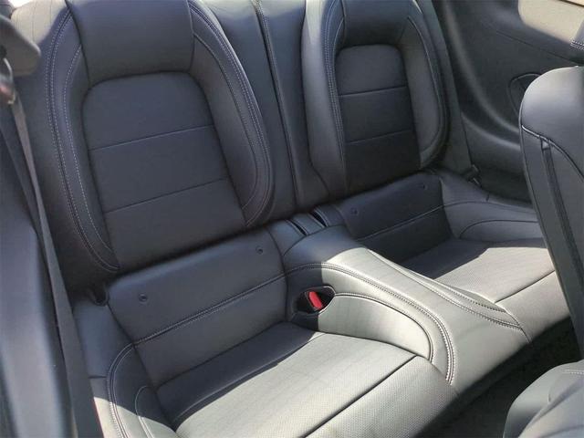 Photo of 2025 OXFORD WHITE Ford Mustang