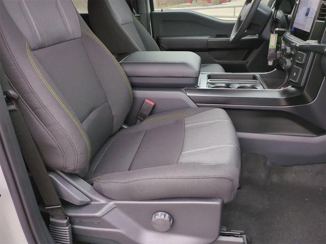 Photo of 2025 OXFORD WHITE Ford F-150