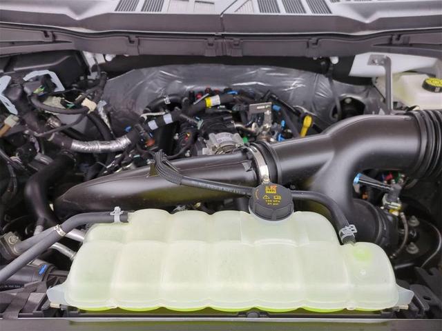 Photo of 2025 OXFORD WHITE Ford F-150