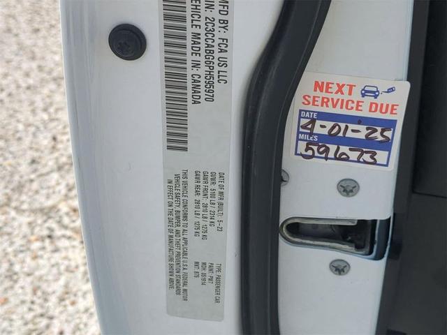 Photo of 2023 Bright White Clearcoat Chrysler 300