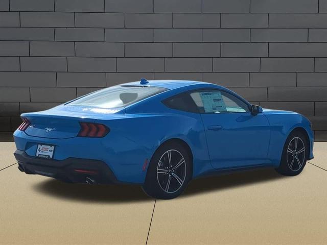 Photo of 2025 Blue Ford Mustang