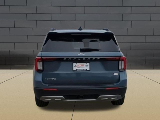 Photo of 2025 Vapor Blue Metallic Ford Explorer