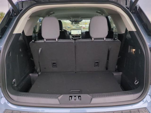 Photo of 2025 Vapor Blue Metallic Ford Explorer