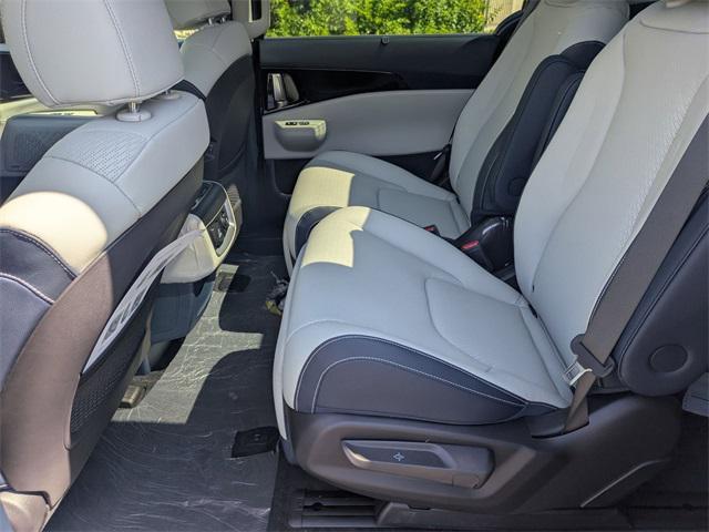 Photo of 2026 Panthera Metal Kia Carnival Hybrid