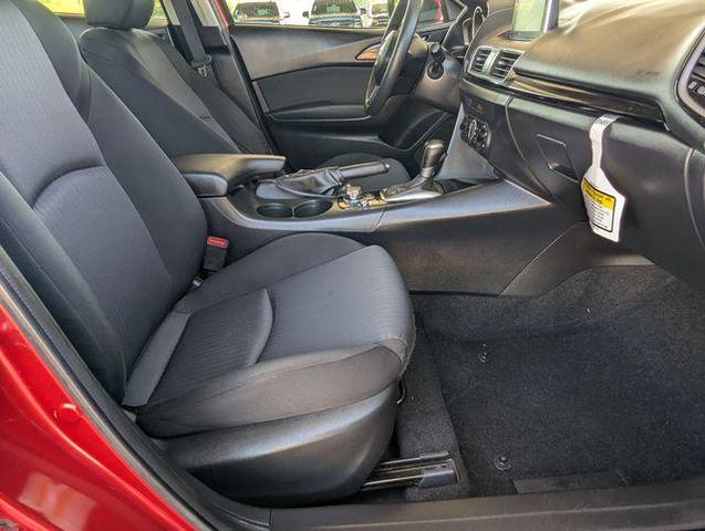 Photo of 2015 Soul Red Metallic Mazda Mazda3