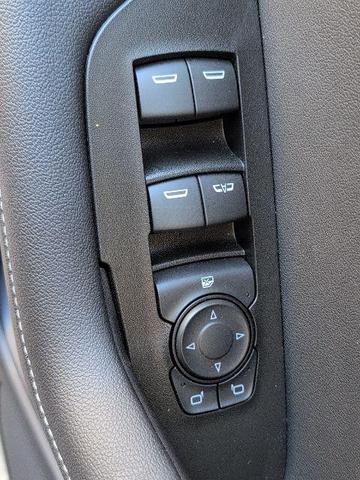 Photo of 2025 Summit White Chevrolet Blazer
