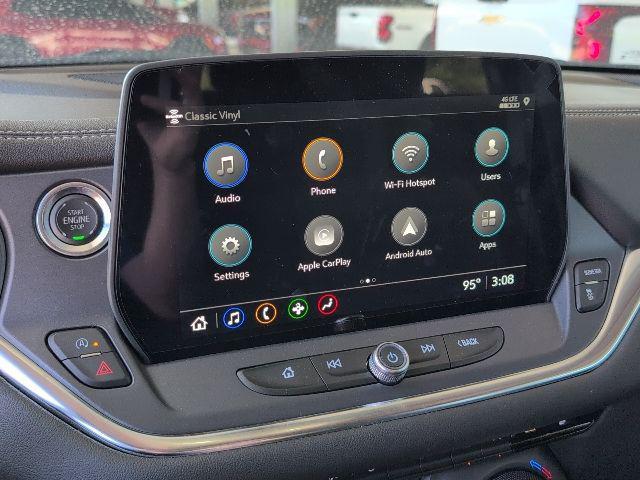 Photo of 2025 Summit White Chevrolet Blazer