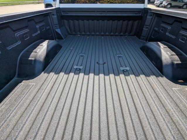 Photo of 2025 Summit White Chevrolet Silverado 2500