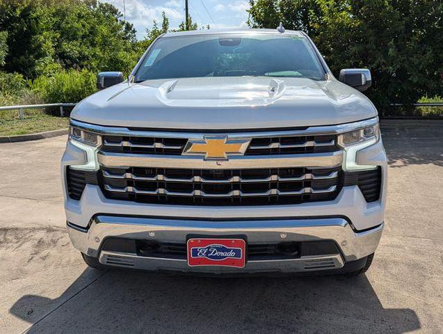 Photo of 2025 Summit White Chevrolet Silverado 1500