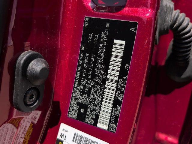 Photo of 2021 Ruby Flare Pearl Toyota Highlander