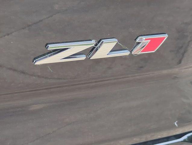Photo of 2022 Black Chevrolet Camaro